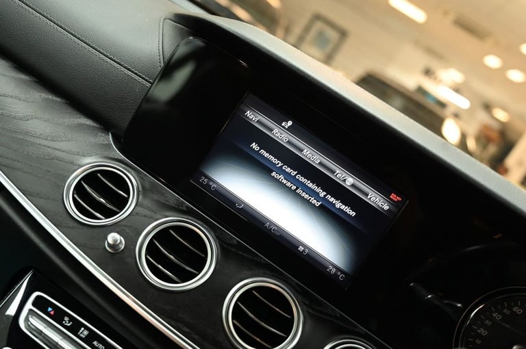 2017 Mercedes-Benz E Class E220d AMG Line 4dr 9G-Tronic SALOON DIESEL Automatic