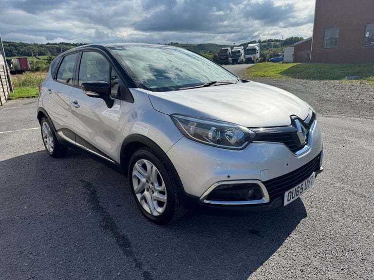 image for 2015 Renault Captur 1.5 dCi ENERGY Dynamique Nav SUV 5dr Diesel Manual Euro 6 (s/s) (90 ps) HATCH...
