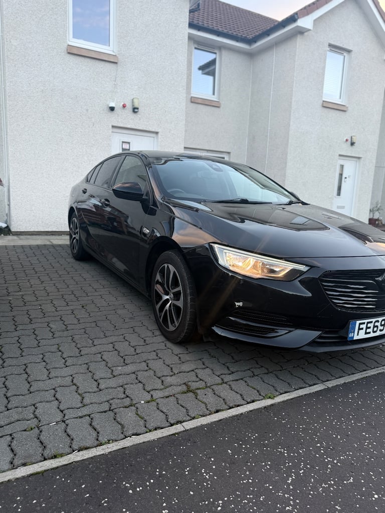 Vauxhall, INSIGNIA, Hatchback, 2019, Manual, 1598 (cc), 5 doors