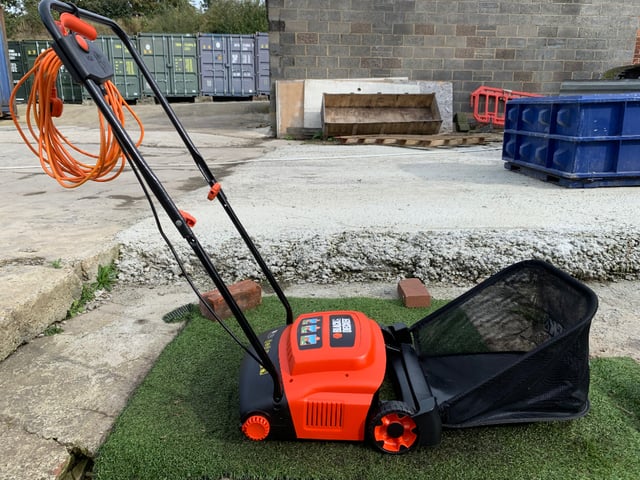 Scarifier and Lawn Rake As New Black and Decker Make 3 Hight