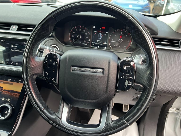 2017 Land Rover Range Rover Velar 2.0 D180 R-Dynamic S Auto 4WD Euro 6 (s/s) 5dr ESTATE Diesel Au...