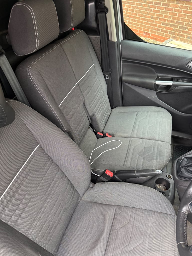 Ford, TRANSIT CONNECT Trend, 2015, Manual, 1560 (cc)