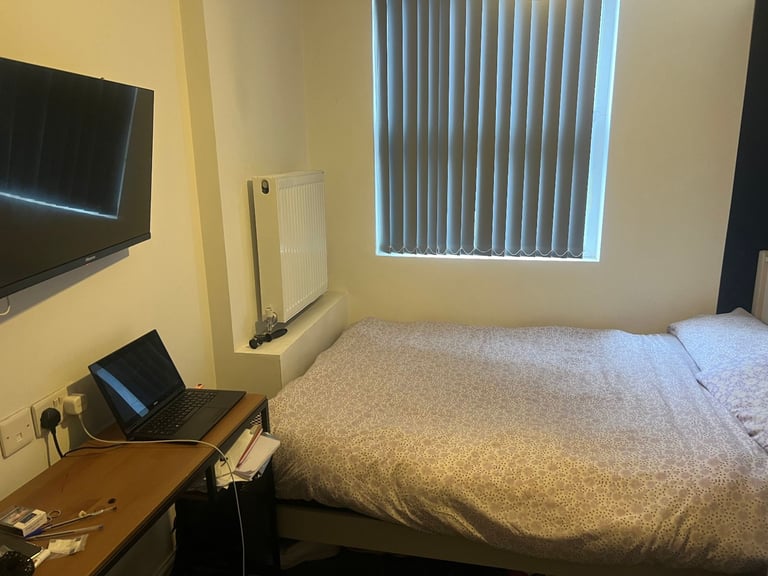 Ensuite room to rent in coventry cv2