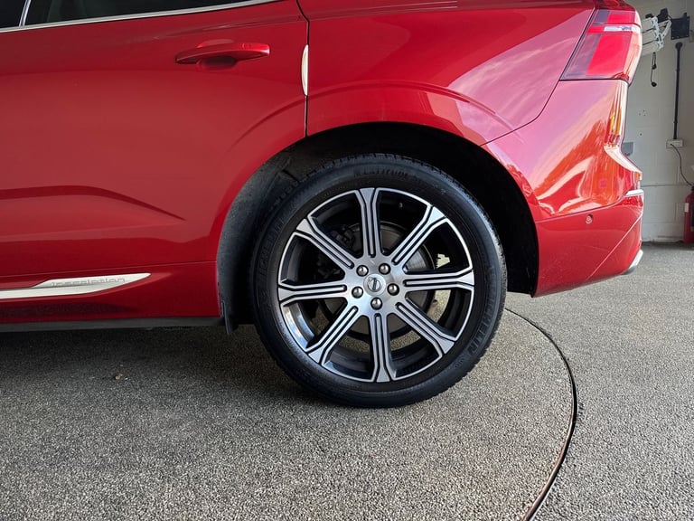 2018 Volvo XC60 2.0 D5 PowerPulse Inscription Pro 5dr AWD G tronic Estate Diesel Automatic