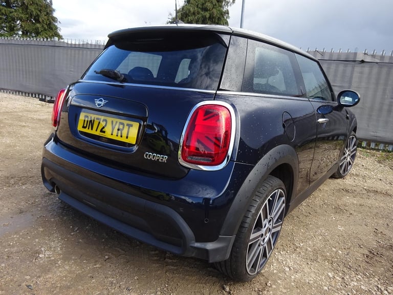 2022 72 REG MINI COOPER EXCLUSIVE AUTO DAMAGED REPAIRABLE SALVAGE