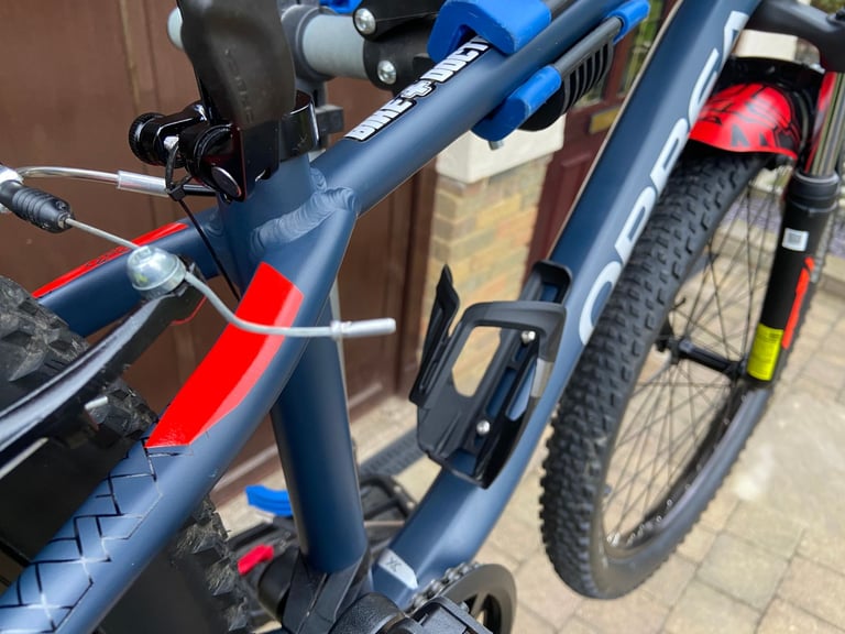 Share Orbea MX 24 XC Kids Mountain Bike – 24” Wheels, Shimano Altus 7-Speed.