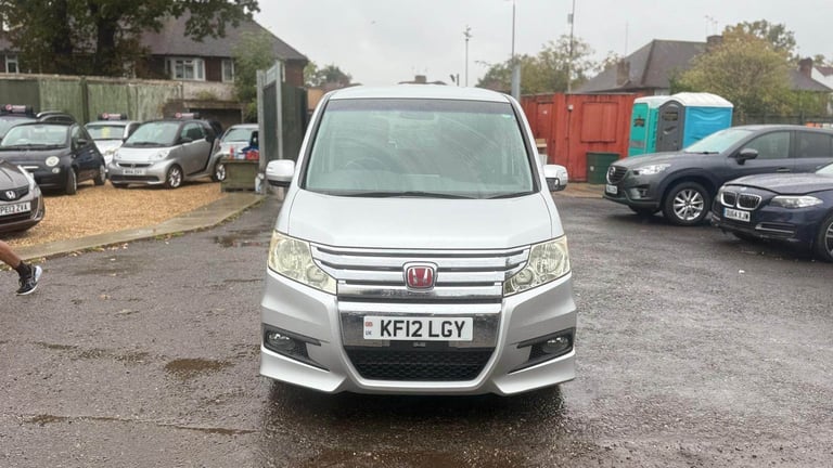 2012 Honda stepwagon automatic 2.0 petrol