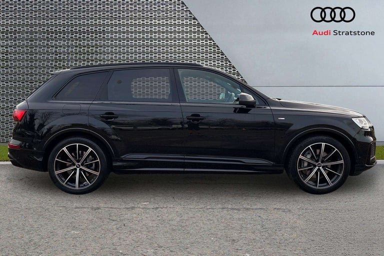 2022 Audi Q7 55 TFSI Quattro Black Edition 5dr Tiptronic [C+S] SUV Petrol Automatic