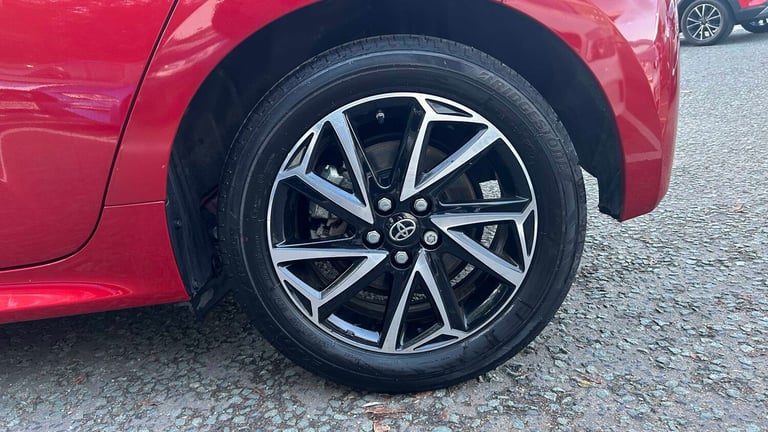 2022 Toyota Yaris 1.5 Hybrid Design 5dr CVT HATCHBACK PETROL/ELECTRIC Automatic