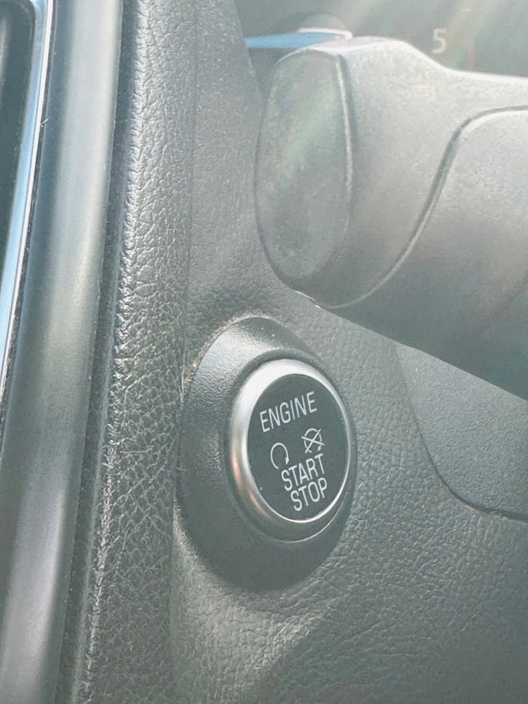 2014 Ford Focus 1.6 TDCi 115 Titanium 5dr HATCHBACK Diesel Manual - Image 18