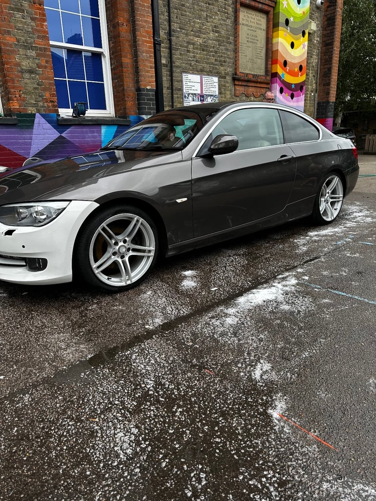 BMW 325i, E92 (Cat N)