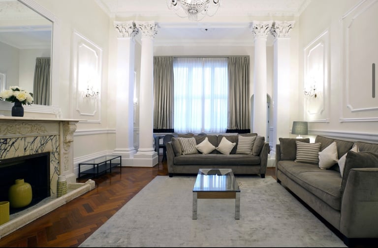 South Kensington Three Bedroom Short Term Lets £4179 per week 