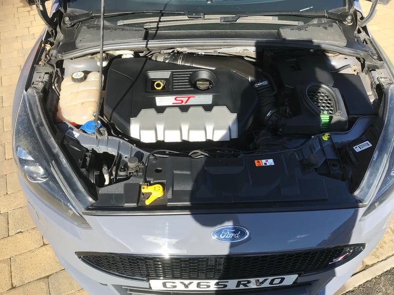 Ford, Focus st-3 2ltr petrol hatchback 2015, 5 door…. not vw 