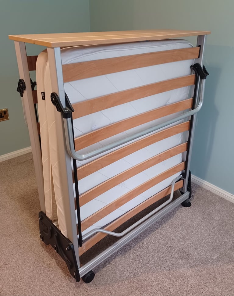 Jay-Be single folding bed.