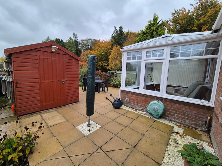 2 Bedroom semi detached Bungalow on the Norfolk Broads