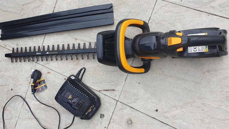 McCullock Cordless hedge trimmer 