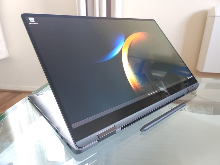 image for ❤️ Samsung Galaxy Book3 360 5G LTE SIM 15.6" AMOLED Touch i5-13th Gen 8GB RAM 256GB SSD Laptop Pen