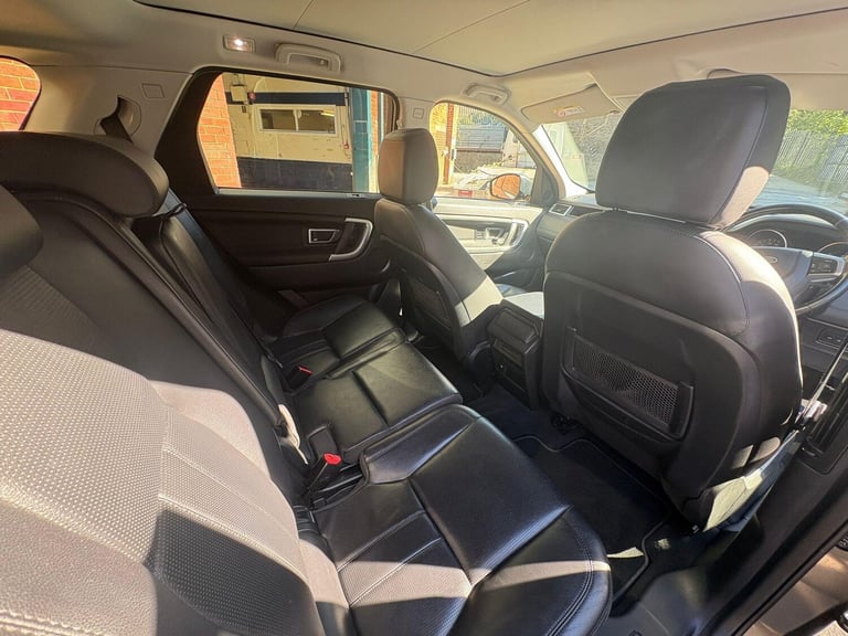 2016 Land Rover Discovery Sport 2.0 TD4 HSE Black Auto 4WD Euro 6 (s/s) 5dr ESTATE Diesel Automatic