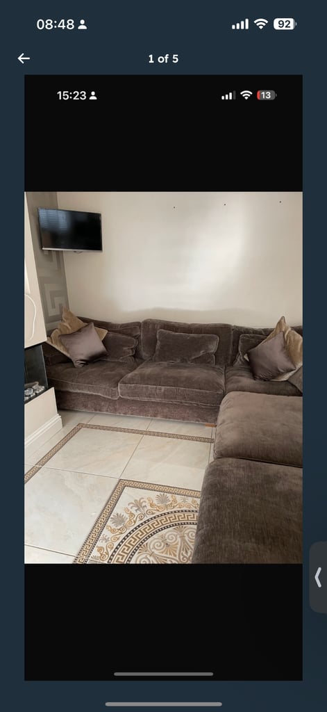 image for Brown couch 