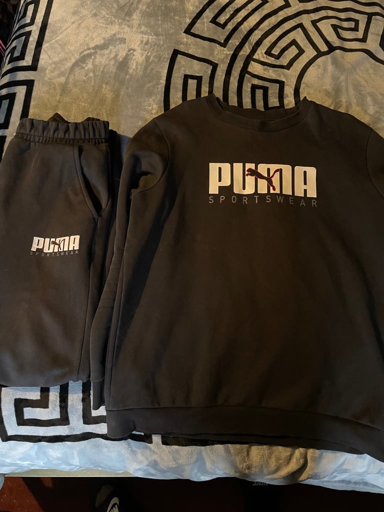 Puma tracksuit men’s medium