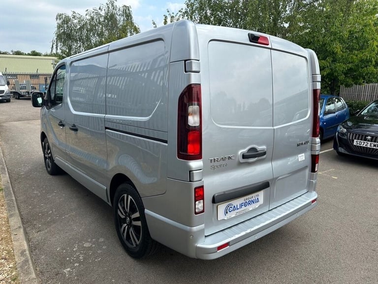 2023 Renault Trafic 2.0 dCi Blue 28 Sport+ Panel Van 5dr Diesel EDC SWB Euro 6 (s/s) (170 ps) PAN...