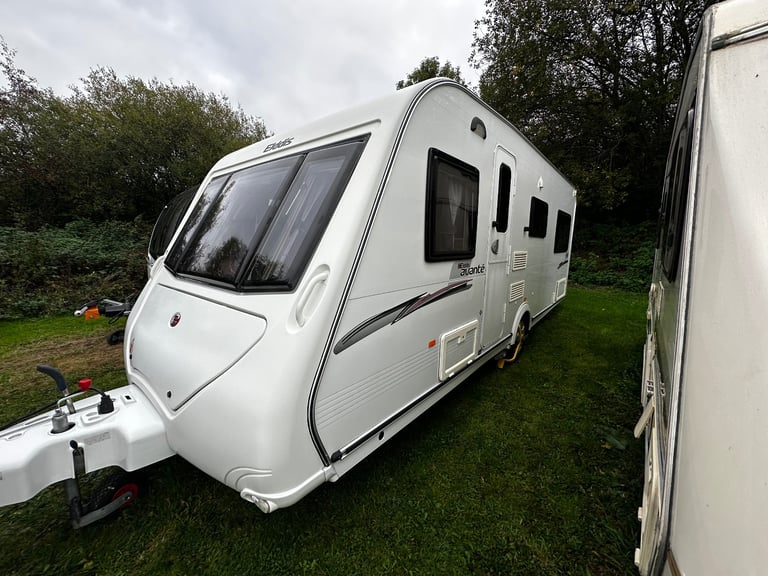 Elddis Avante 526 6 Berth fixed bed Motor Mover