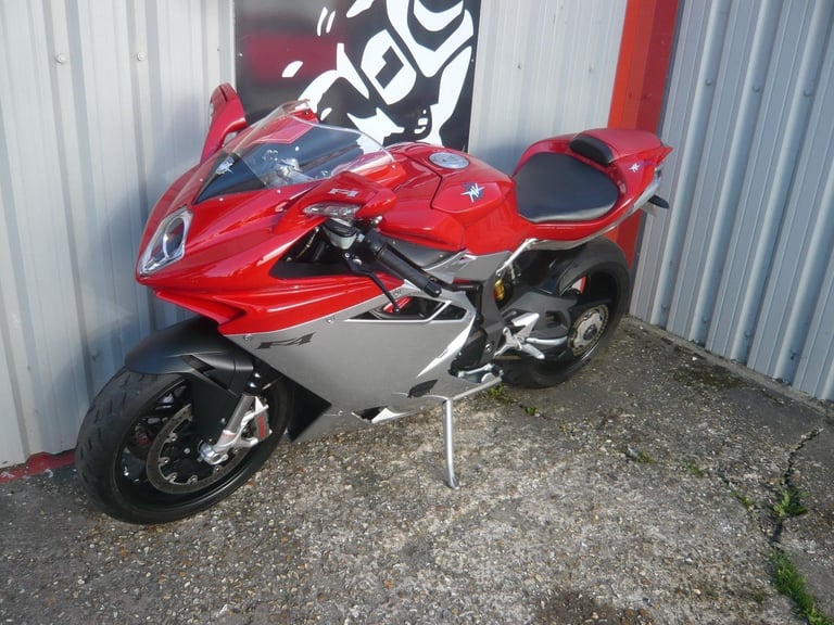 MV Agusta F4 1000R 2010 ITALIAN SUPER SPORTS BIKE PANAGALE V2 R 916 999 749 R SS