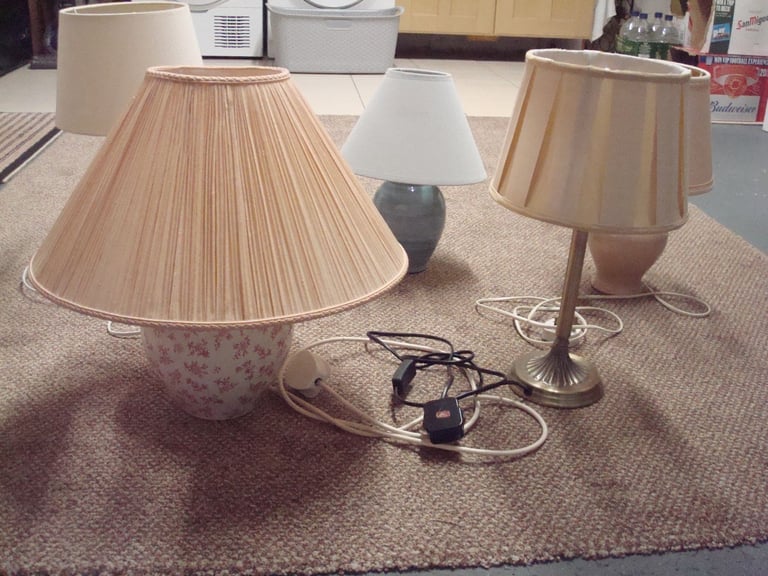 BEDSIDE LIGHTS OR SIDE LIGHTS VARIOUS STYLES