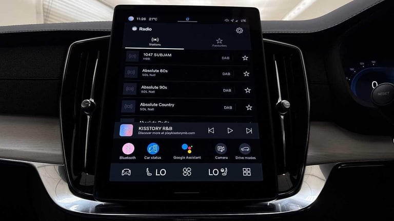2025 Volvo XC90 Ultra, T8 AWD Plug-in hybrid, Electric/Petrol, Dark, 7 Seats ESTATE Petrol/Electr...