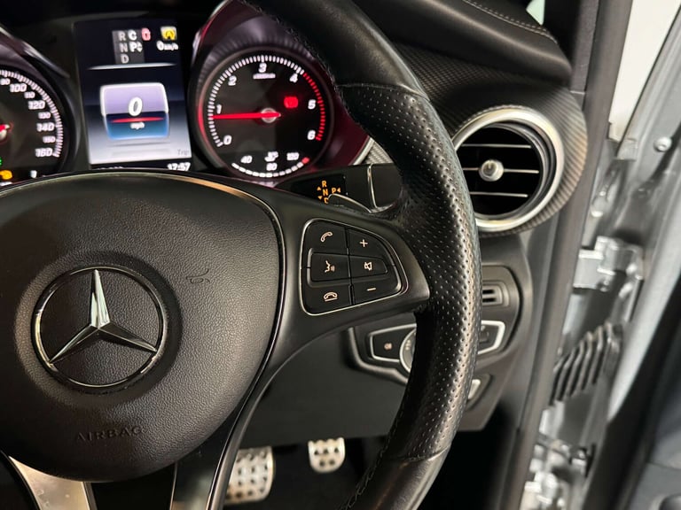 2020 Mercedes-Benz V-Class V250 d AMG Line 5dr Auto MPV DIESEL Automatic