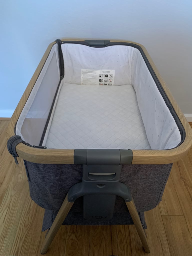 Tutti Bambini Cozee Bedside Crib