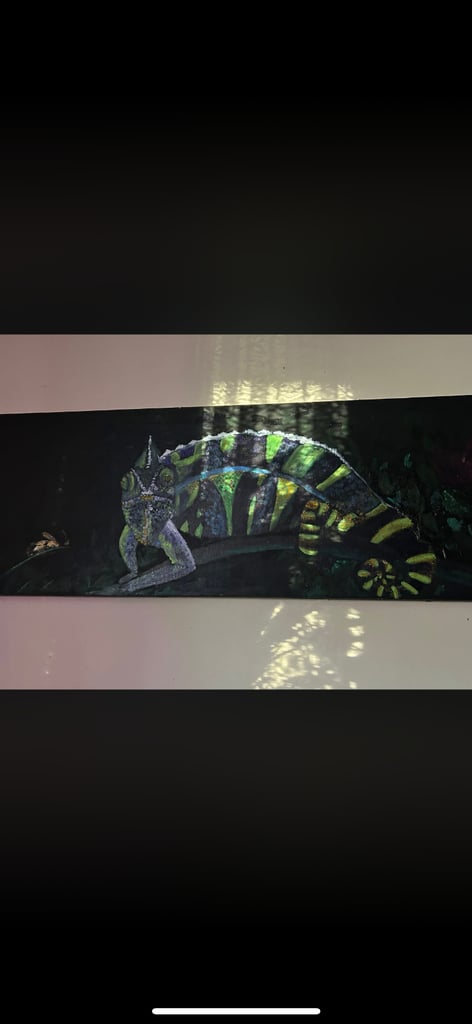 Large painting of a Yemen Chameleon 