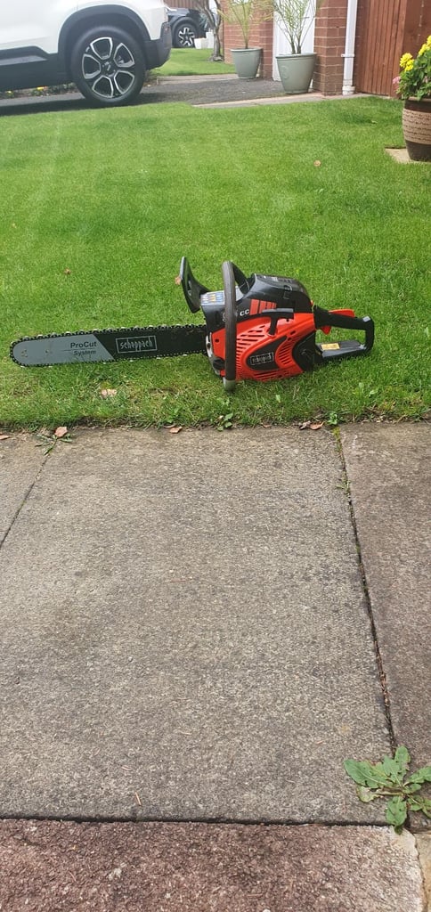 Petrol chain saw
