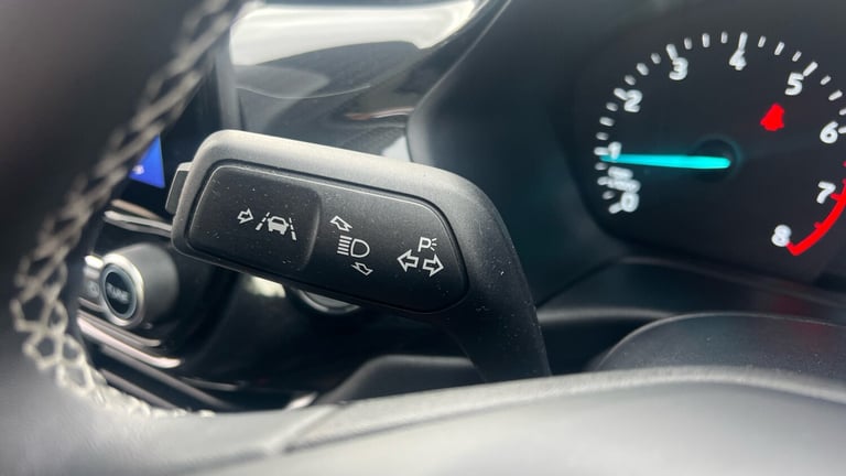 2023 Ford Puma 1.0 EcoBoost Hybrid mHEV Titanium 5dr DCT Petrol Hatchback Hatchback Petrol Automatic