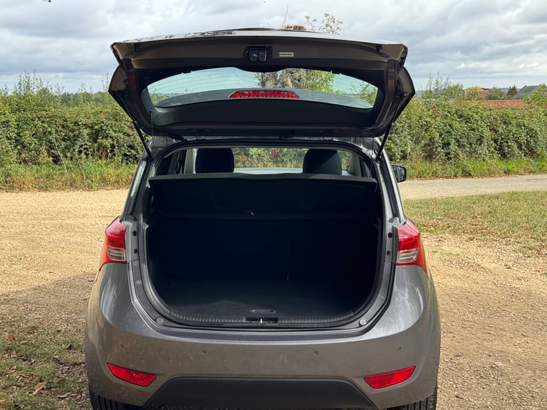 Hyundai, IX20, MPV, 2014, Manual, 1582 (cc), 5 doors