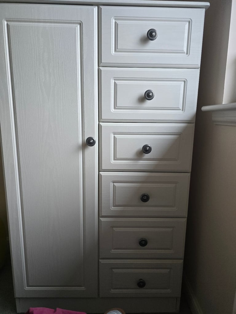 image for Child's Wardrobe