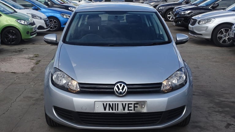 VOLKSWAGEN GOLF 1.4 Twist hatch petrol Silver Manual Petrol 2011