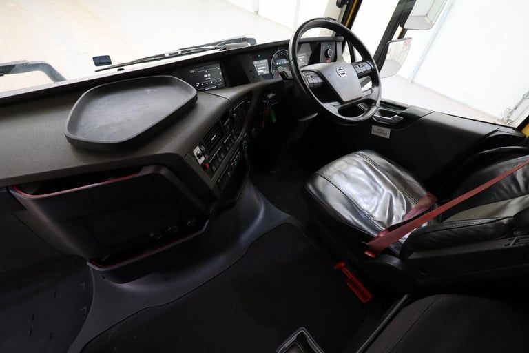 2019 (69 PLATE) Volvo  FH460 6x2 Euro 6 Tractor Units