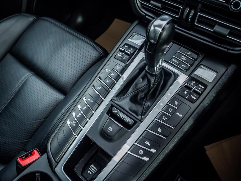  Porsche Macan 2.0T PDK 4WD Euro 6 (s/s) 5dr Petrol Automatic