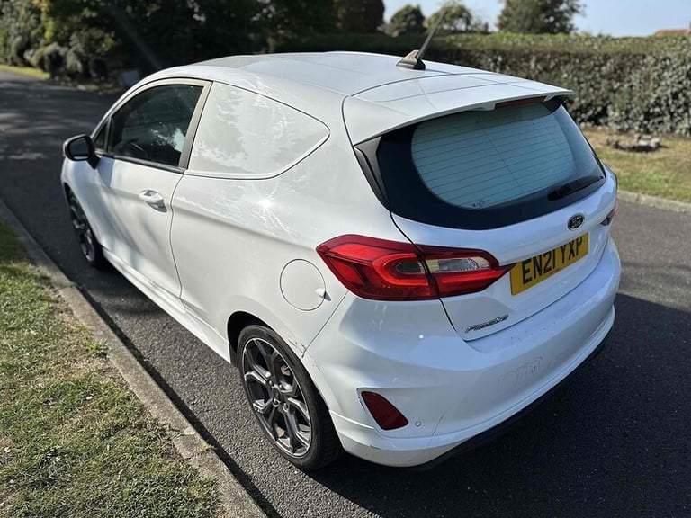 2021 Ford Fiesta Van T EcoBoost MHEV Sport Car Derived Van Petrol Manual