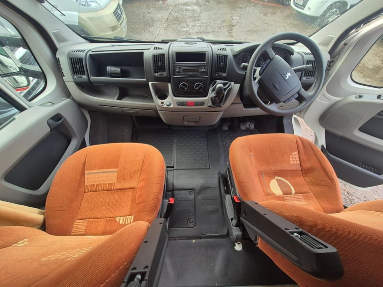 Elddis Autoquest 120 Coachbuilt Motorhome 2008