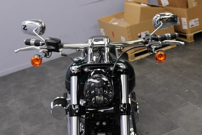 2024 Harley-Davidson FXBR Softail Breakout 117 in Alpine Green