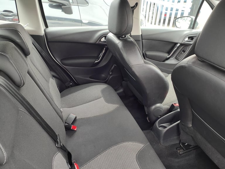 2014 Citroen C3 1.6 e-HDi Airdream Selection Euro 5 (s/s) 5dr HATCHBACK Diesel Manual