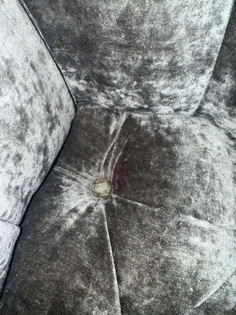 Chesterfield sofa 