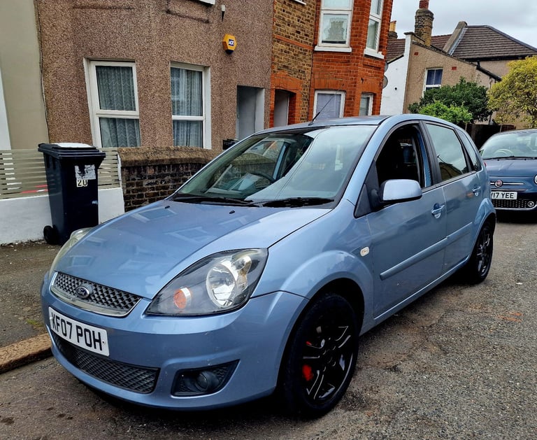 FORD FIESTA 2007