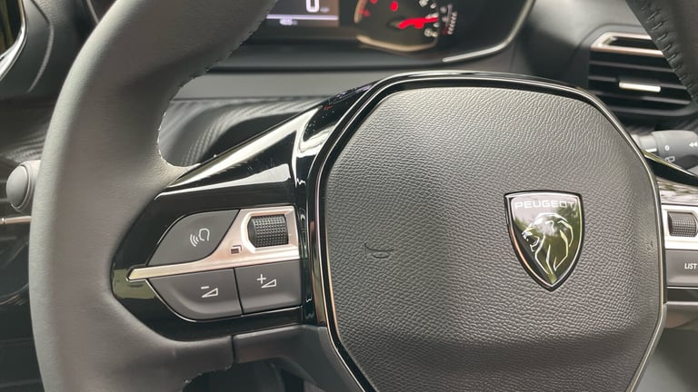 2025 Peugeot 208 1.2 PureTech Style Hatchback 5dr Petrol Manual Euro 6 (s/s) (100 ps) Hatchback P...