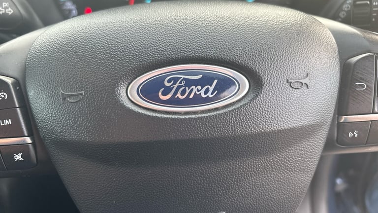 2018 Ford Fiesta 1.0 EcoBoost Titanium 5dr Petrol Hatchback Hatchback Petrol Manual