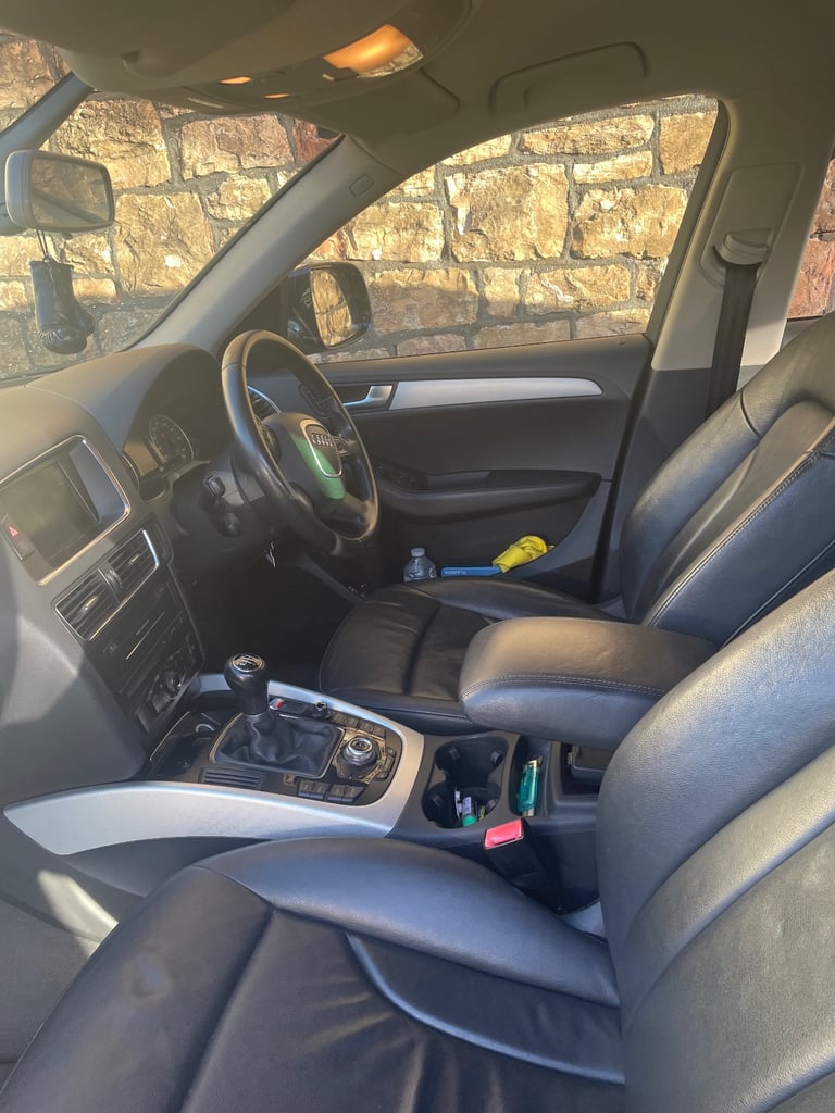 Audi, Q5, Estate, 2009, Manual, 1968 (cc), 5 doors