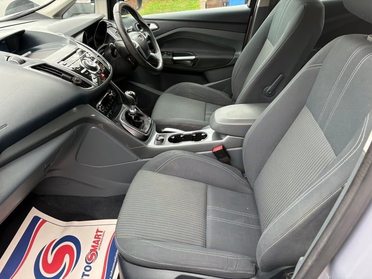 2012 Ford Grand C-Max 1.6 TDCi Titanium 5dr 7 seater diesel  MPV Diesel Manual