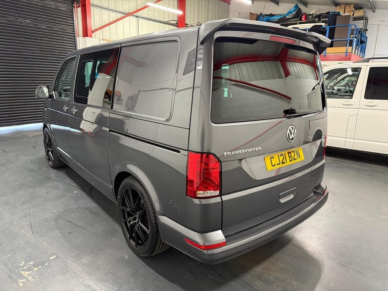 2021 Volkswagen Transporter 2.0 TDI 110 Highline Kombi Van WINDOW VAN Diesel Manual